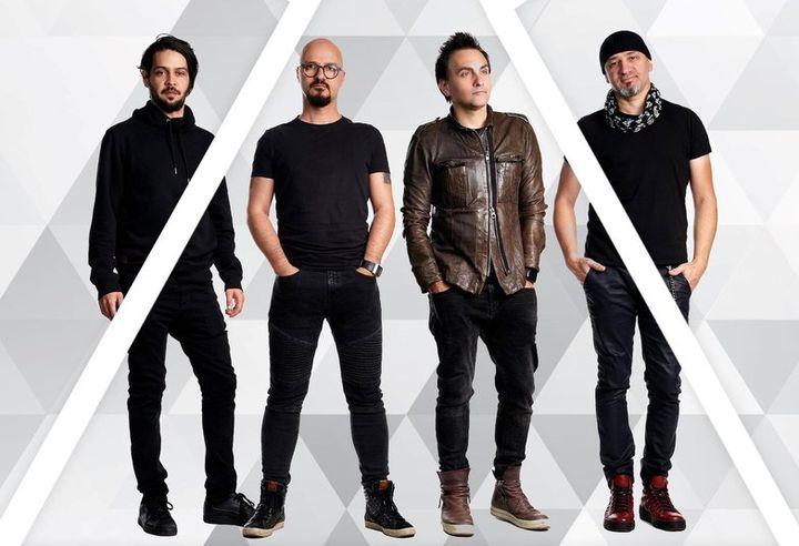 Concert livestreamed ANTRACT cu sunet 3D - Premiera in Romania!