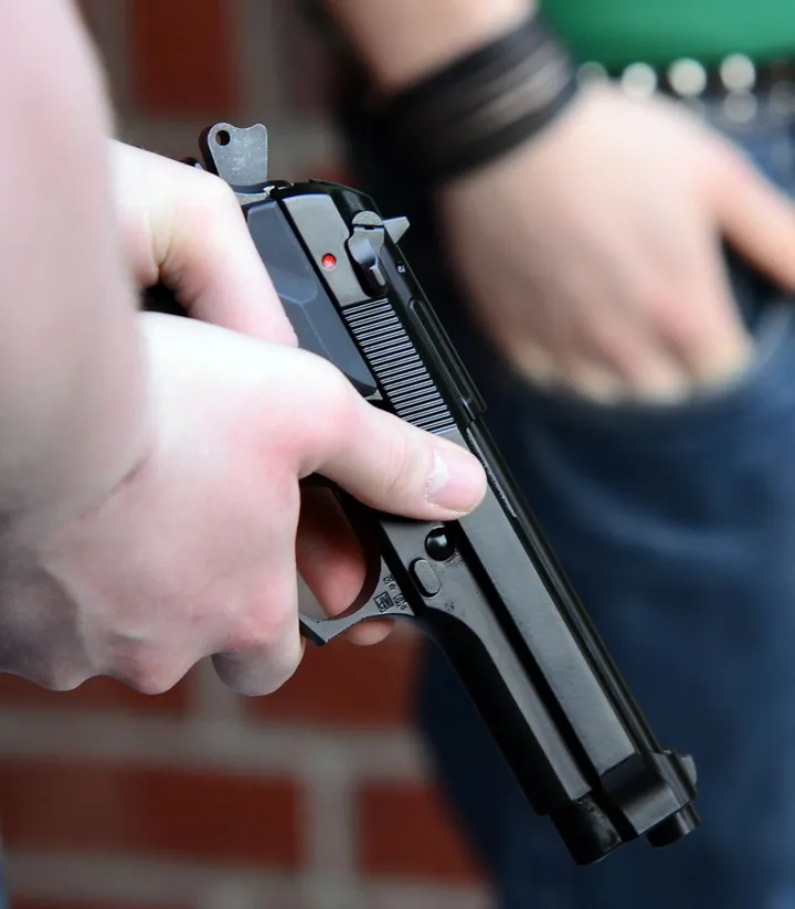 Experienta de tir in poligon de tragere din Constanta, plina de adrenalina